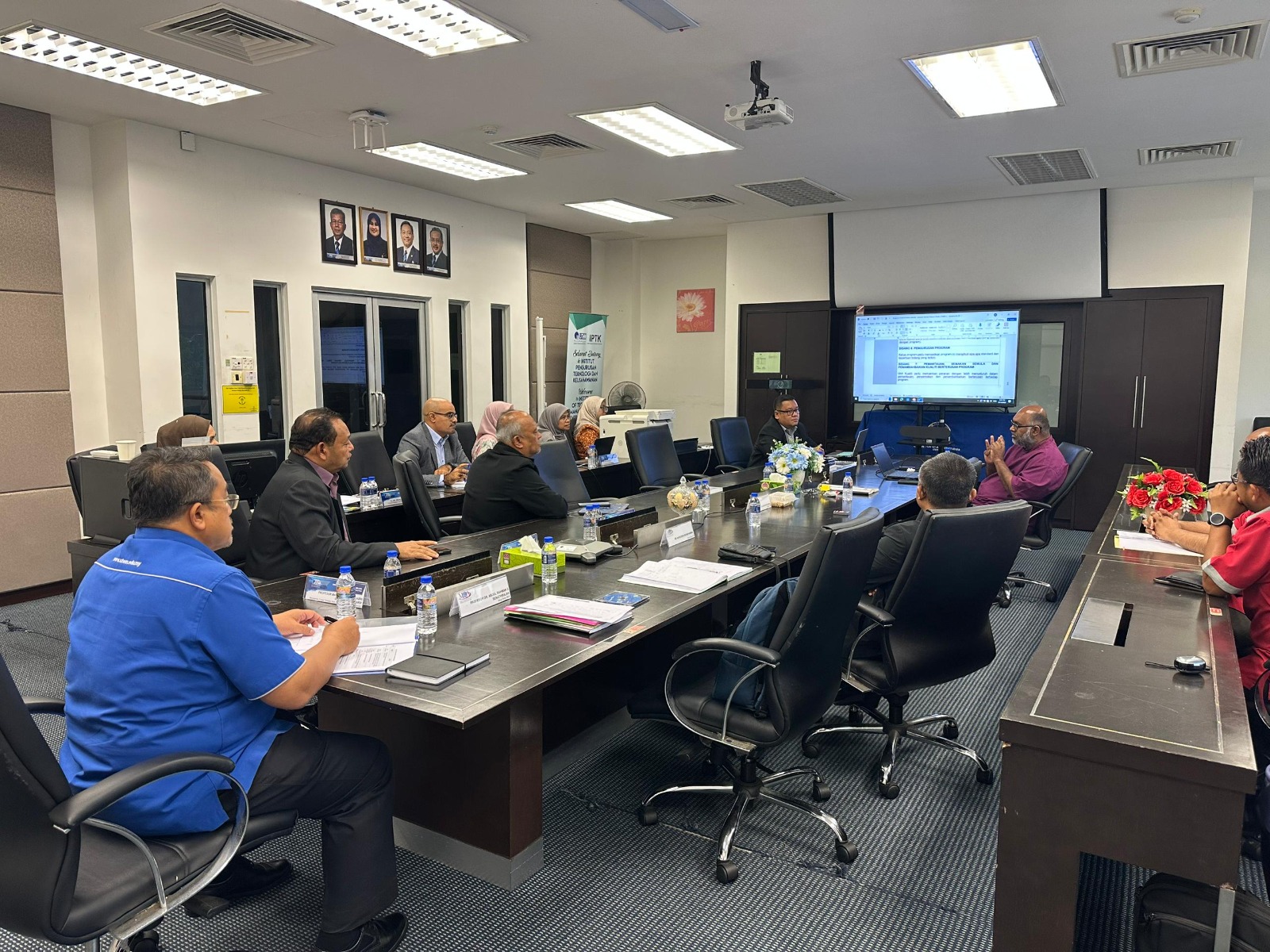 0ba2dfd2 92fc 4c13 8067 04745ce0acc8