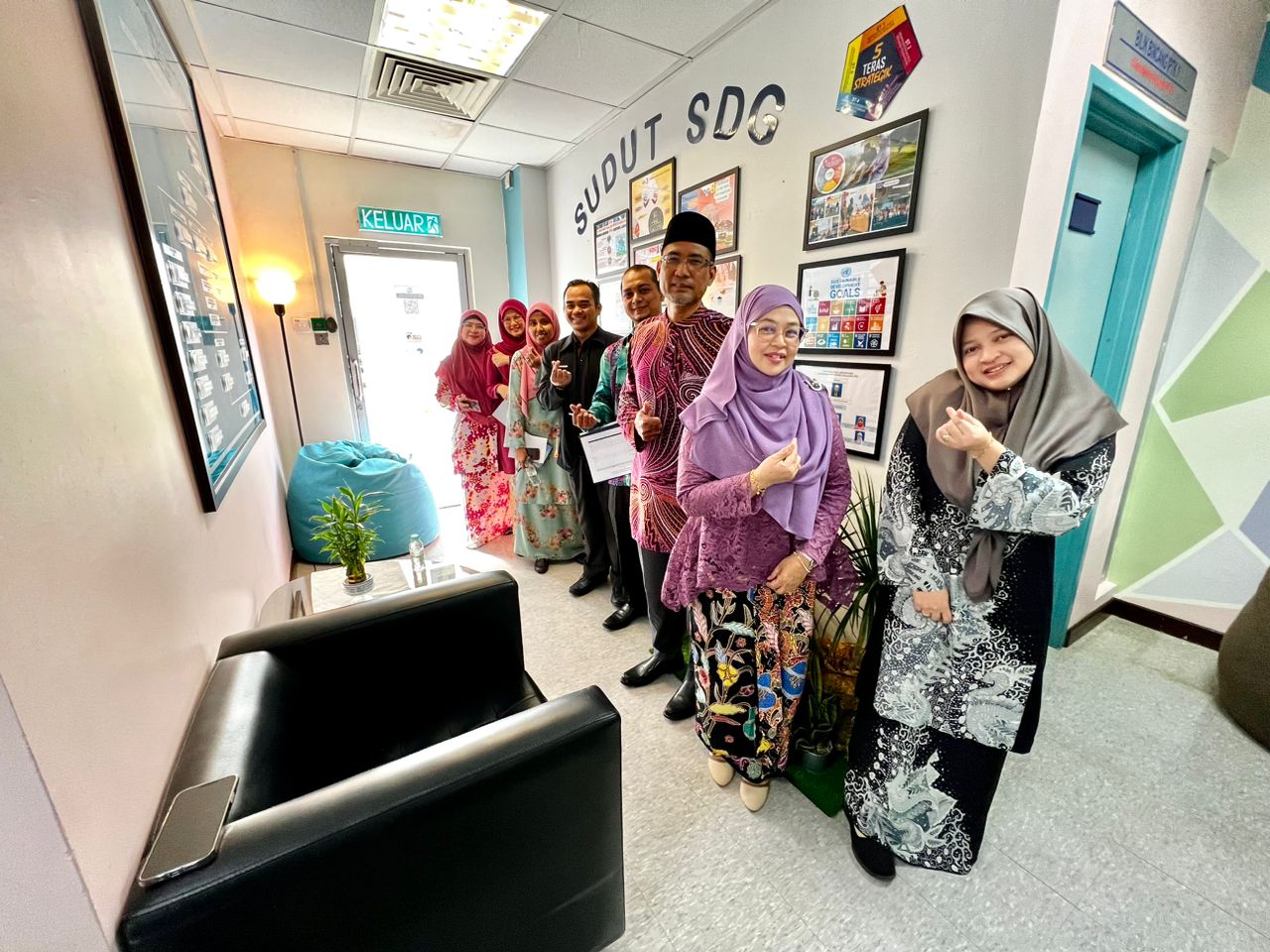 acb4ee36 ea2f 4295 8a27 5033a62e4e1a