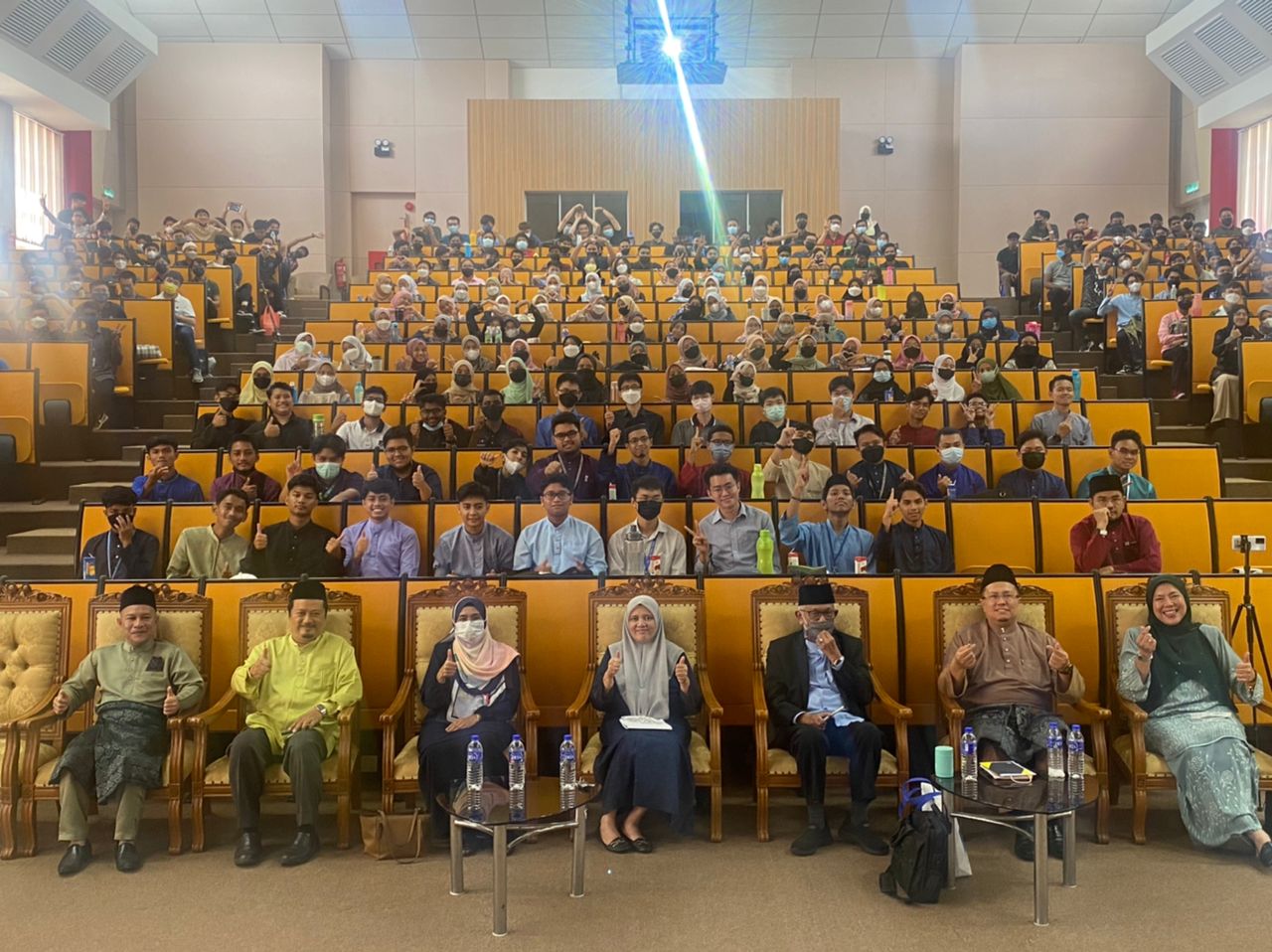 e7dc932c 56f8 422f 9fc9 e562721c138d